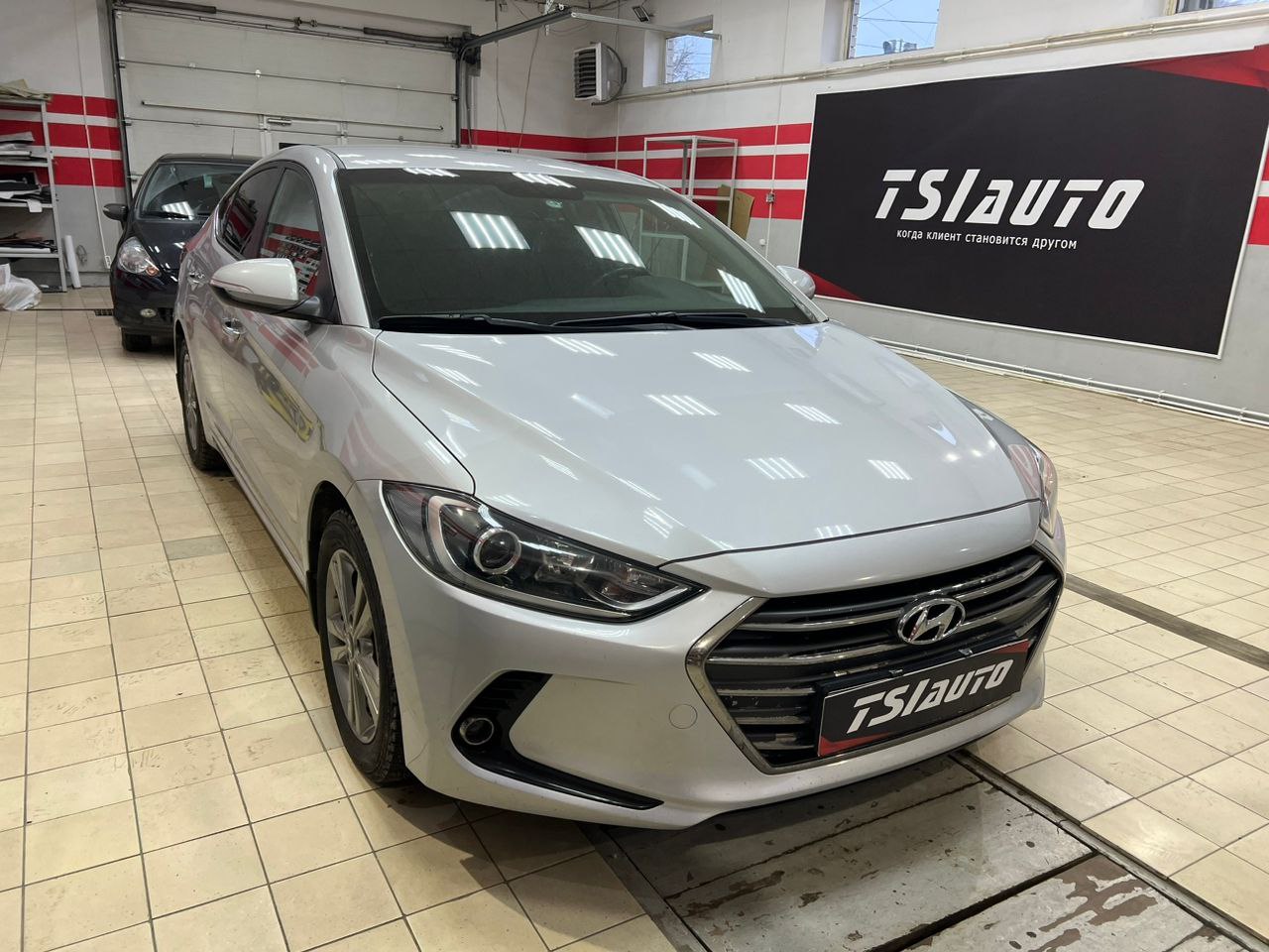 Шумоизоляция Hyundai Elantra 6 в Калуге