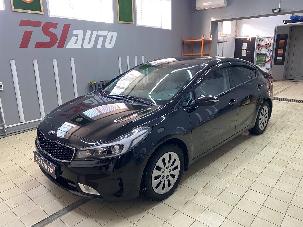 Шумоизоляция Kia Cerato в Калуге