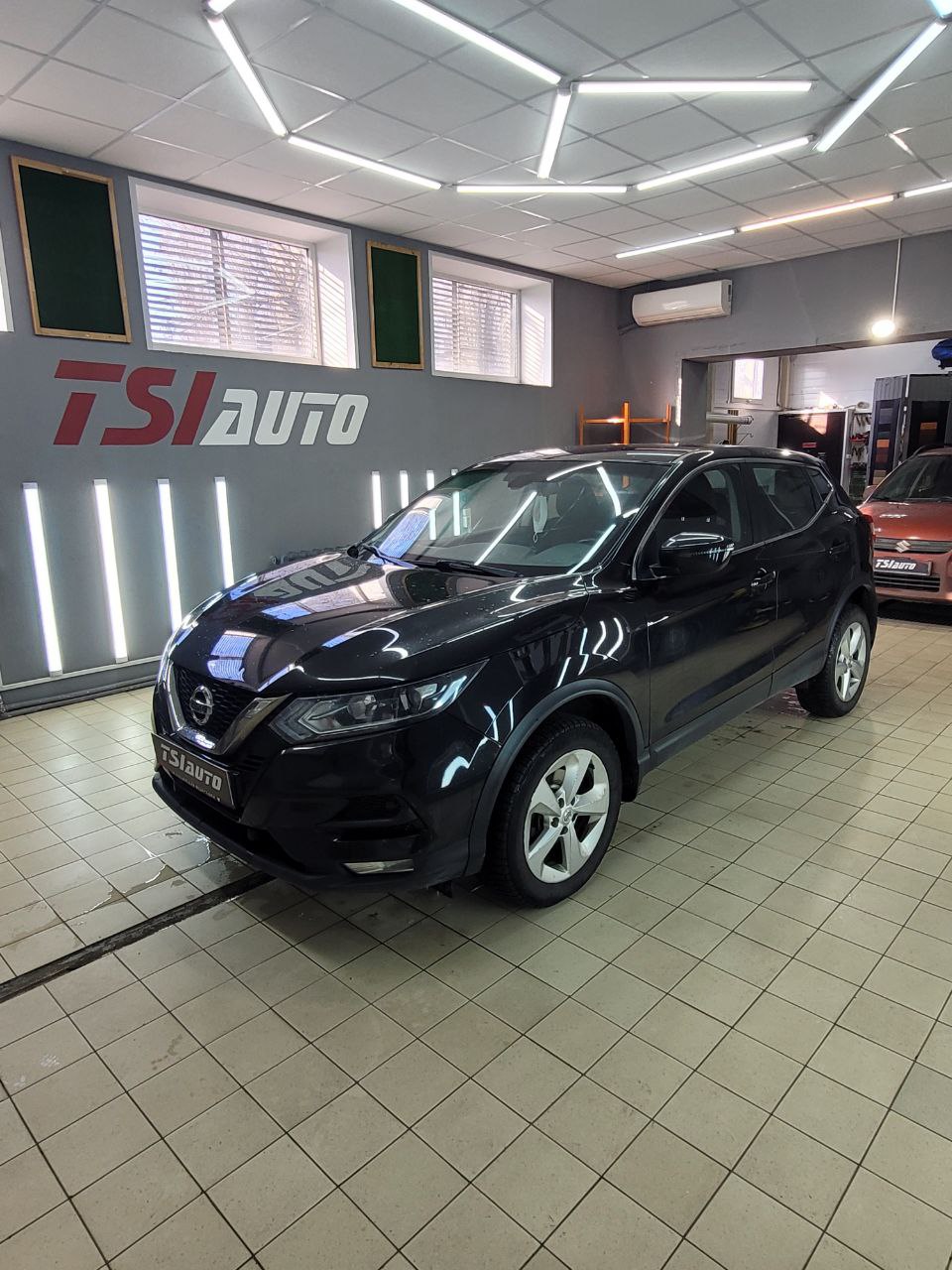 Шумоизоляция Nissan Qashqai в Калуге - пакет Комфорт