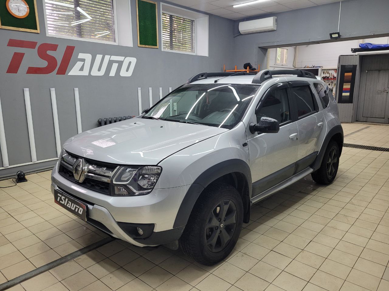 Правильная шумоизоляция Renault Duster в Калуге