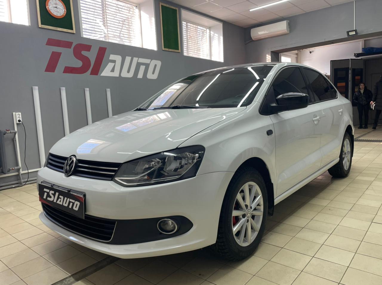 Шумоизоляция Volkswagen Polo 5 в Калуге