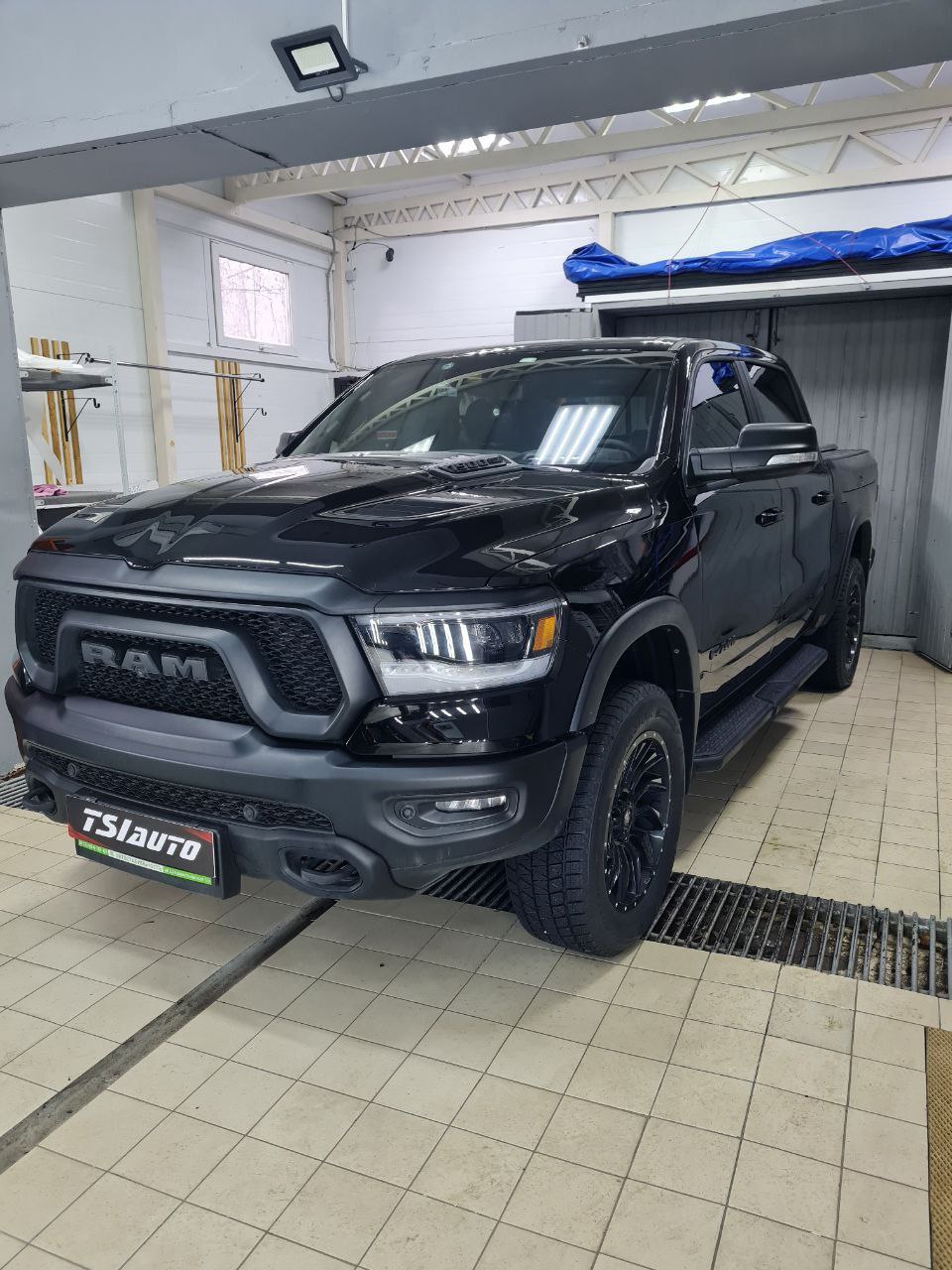 Dodge Ram TRX шумоизоляция арок в Калуге