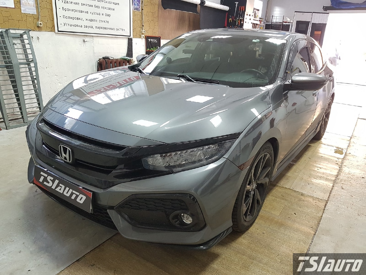 Правильная шумоизоляция Honda Civic 5D в Калуге 