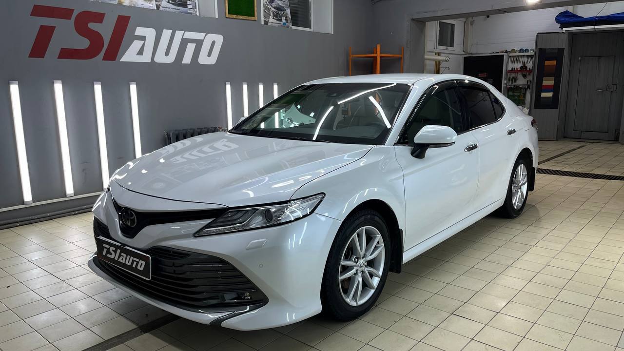 Toyota Camry полировка и нанесение керамики в Калуге