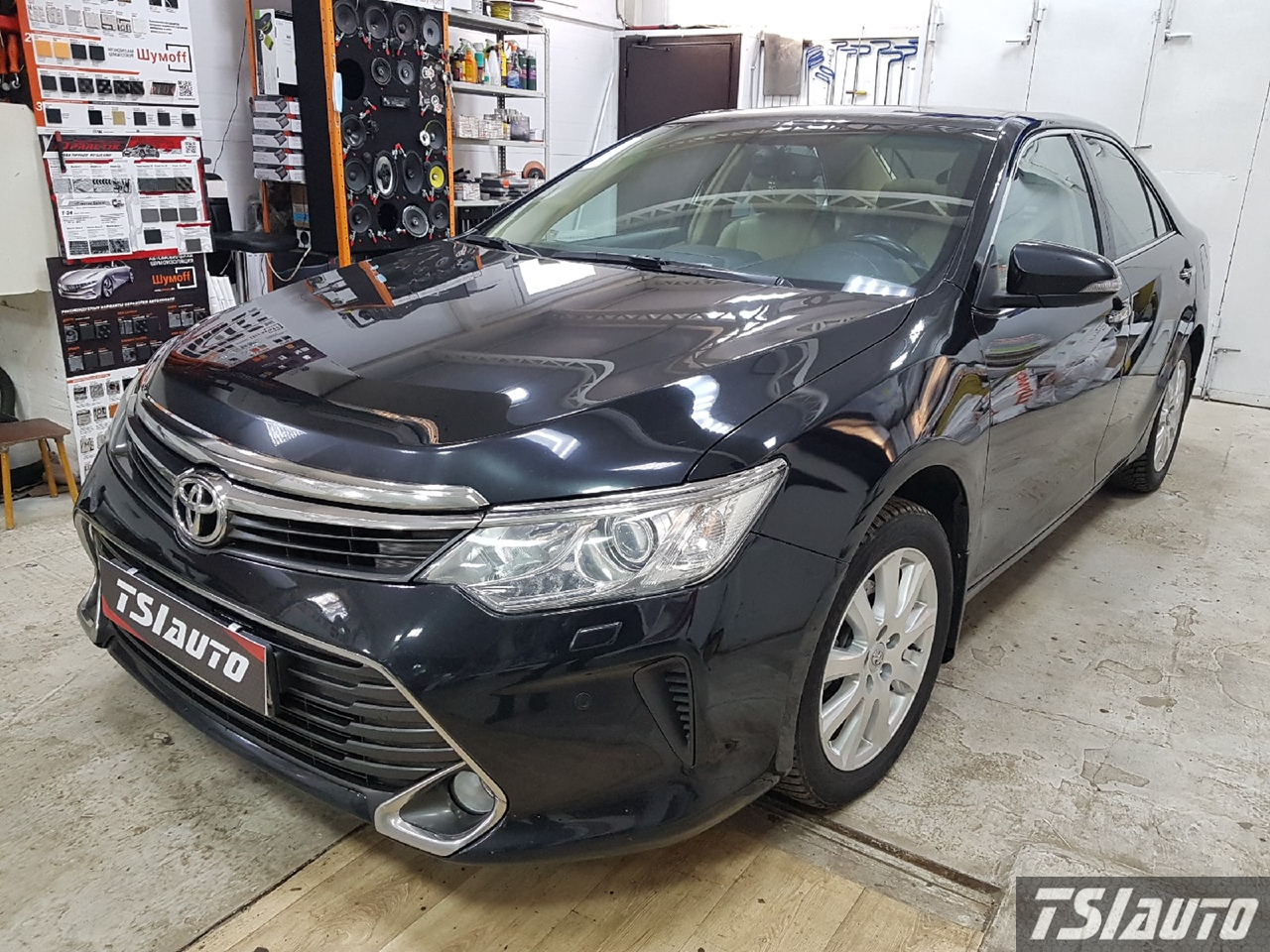 Правильная шумоизоляция Toyota Camry V50 / V55 в Калуге